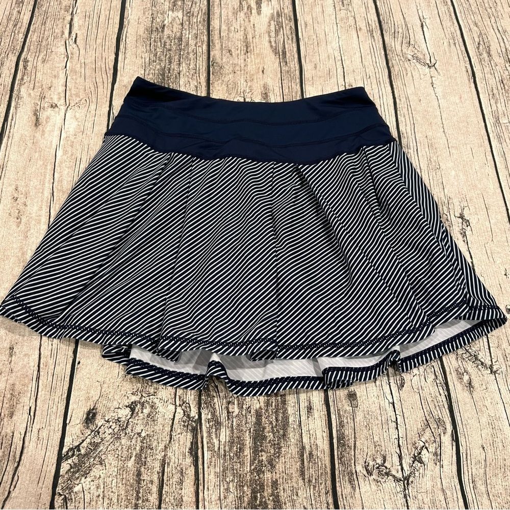 Kyodan striped athletic skort size small